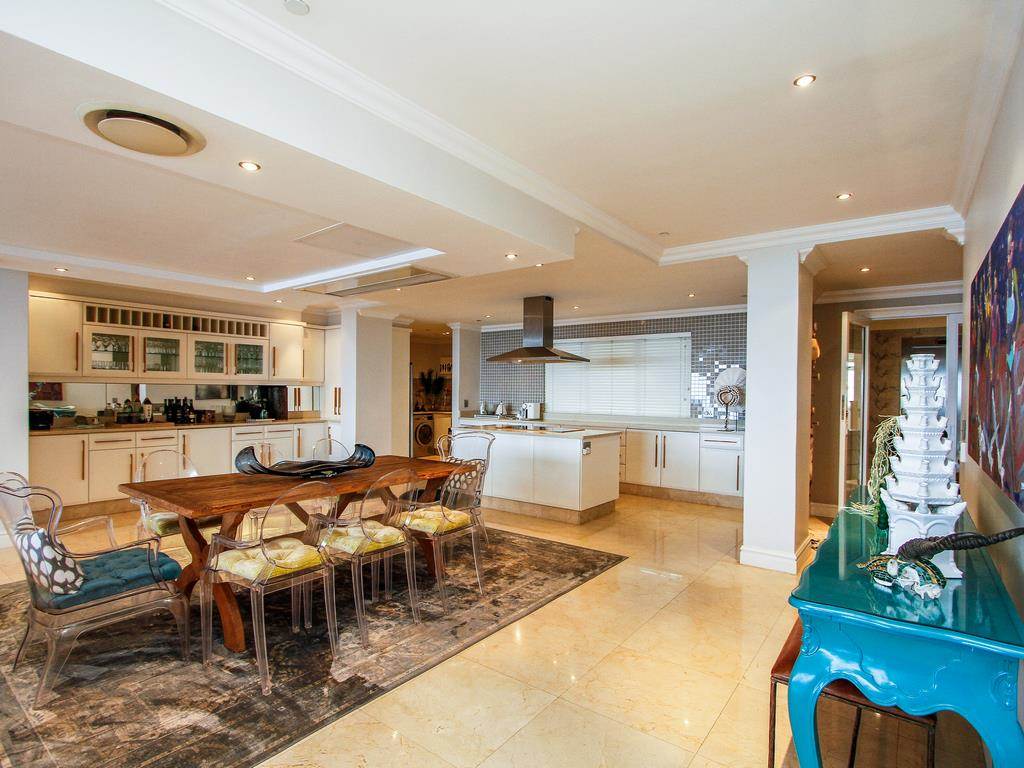 4 Bed Apartment in Umhlanga Rocks photo number 7