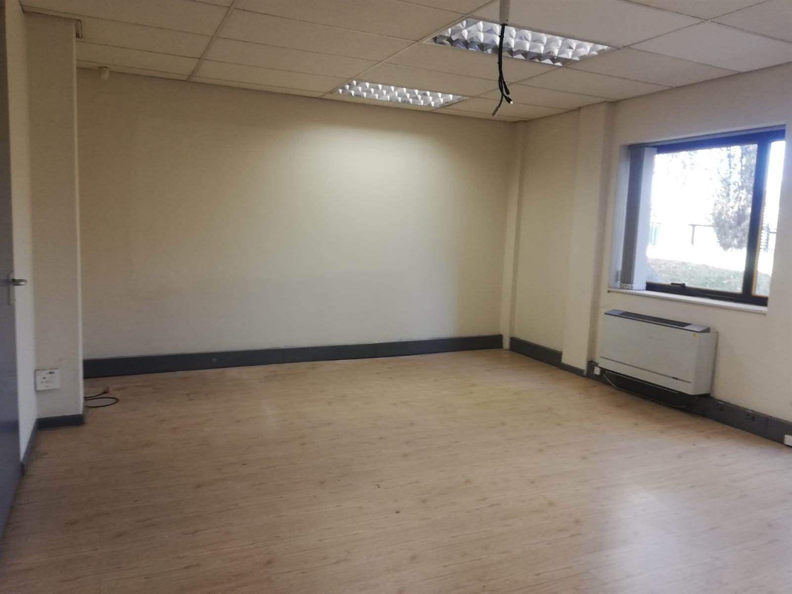 380.55  m² Commercial space in Woodmead photo number 19