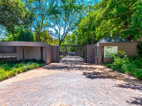 3069 m² Land available in Bryanston