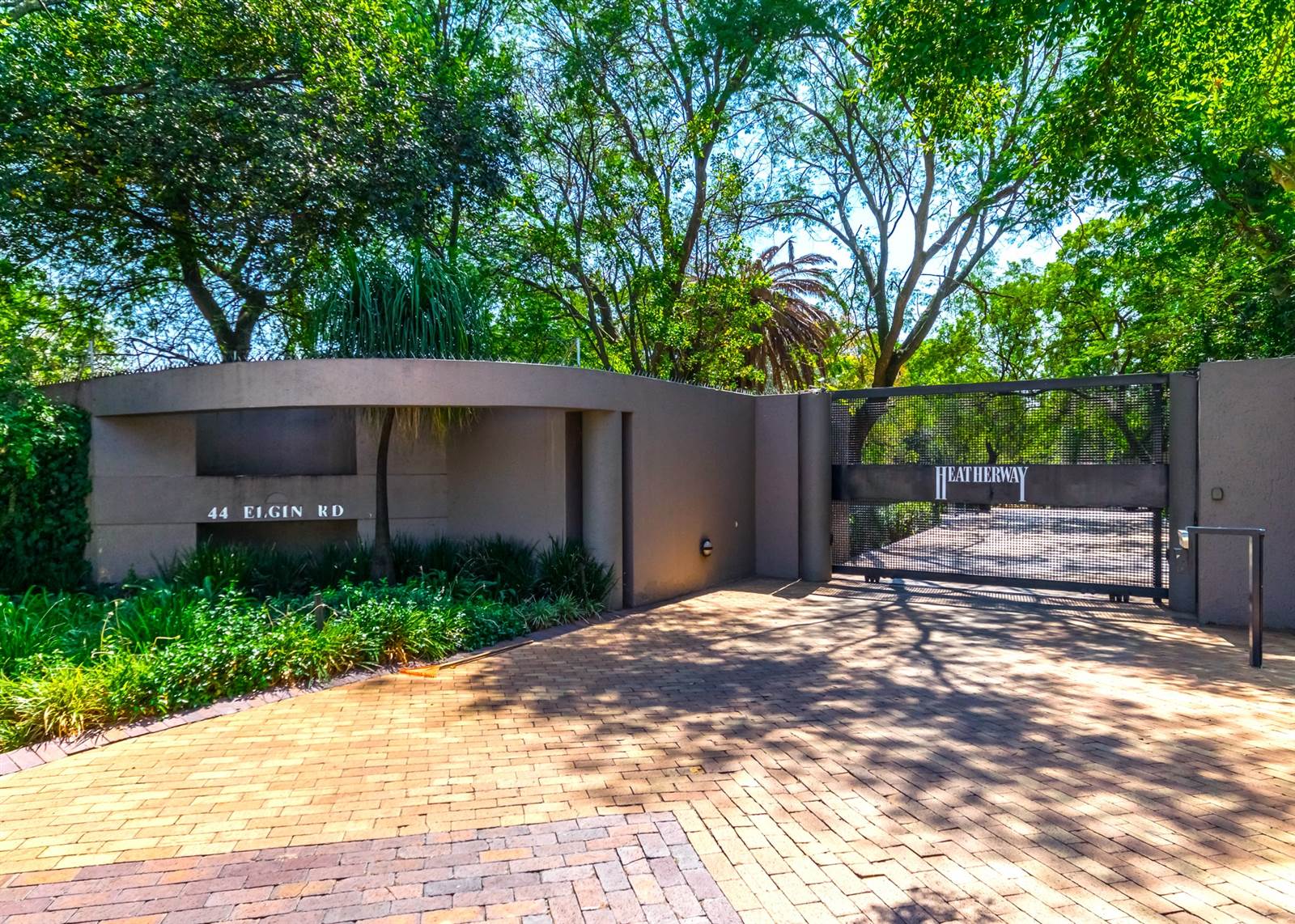 3069 m² Land available in Bryanston photo number 14