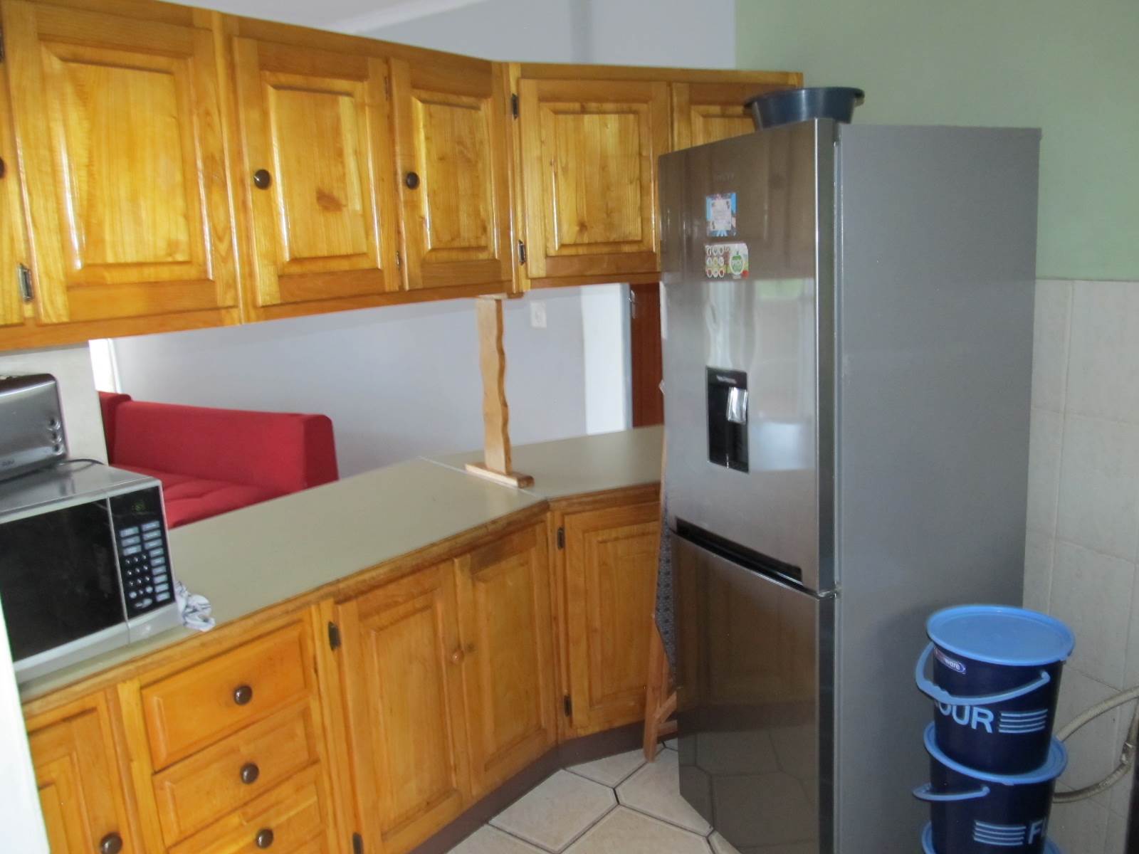 2 Bed Apartment in Bronkhorstspruit photo number 9