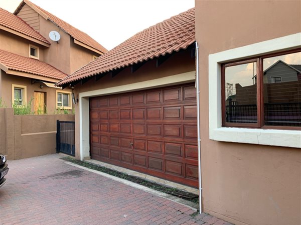 3 Bed House in Brooklands Lifestyle Estate