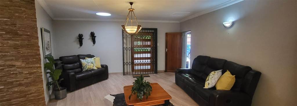 4 Bed House in Trichardt photo number 8