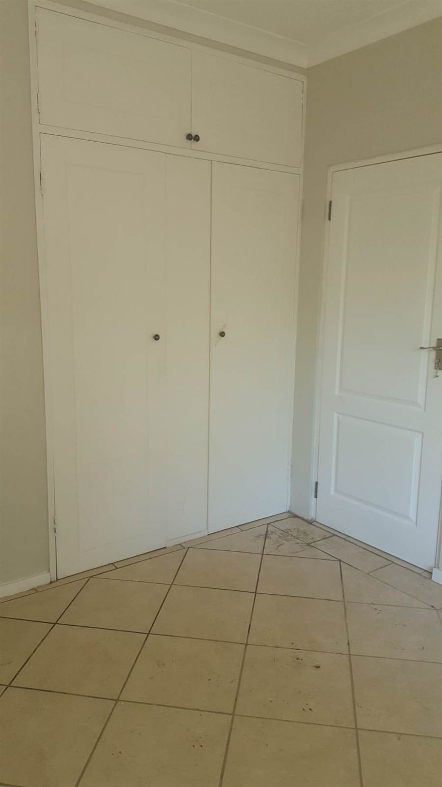 1 Bed Flat in Doringkloof photo number 6