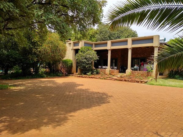 3 Bedroom House 3 Bedroom House
