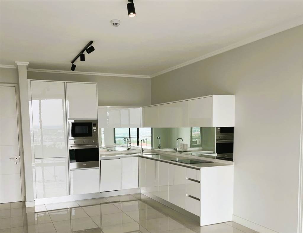 2 Bed Apartment in Waterfall Estate photo number 4
