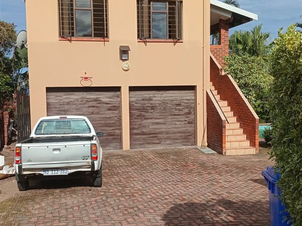 5 Bedroom House 5 Bedroom House