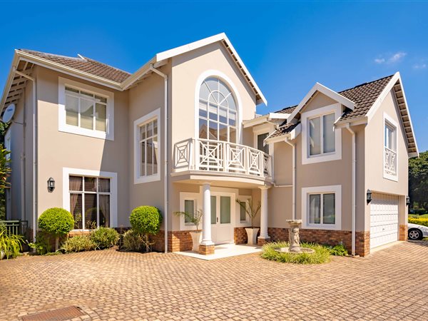 4 Bedroom Townhouse 4 Bedroom Townhouse