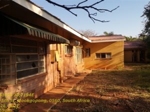 4 Bed House in Mookgophong (Naboomspruit)
