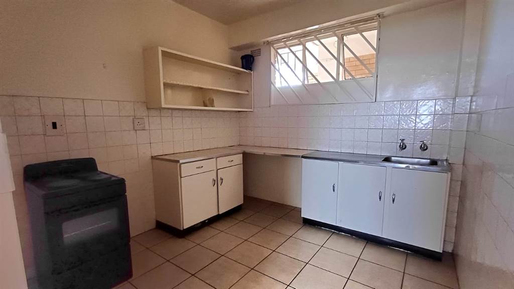 1800  m² Commercial space in Alberton photo number 5