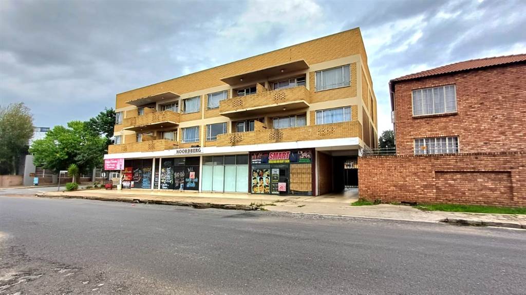 1800  m² Commercial space in Alberton photo number 2