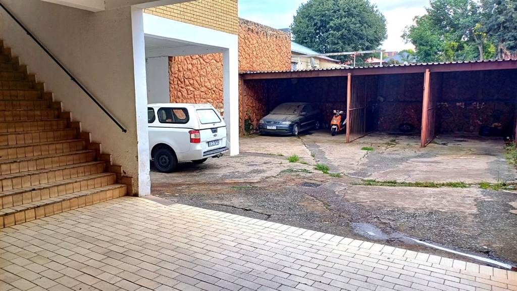 1800  m² Commercial space in Alberton photo number 14