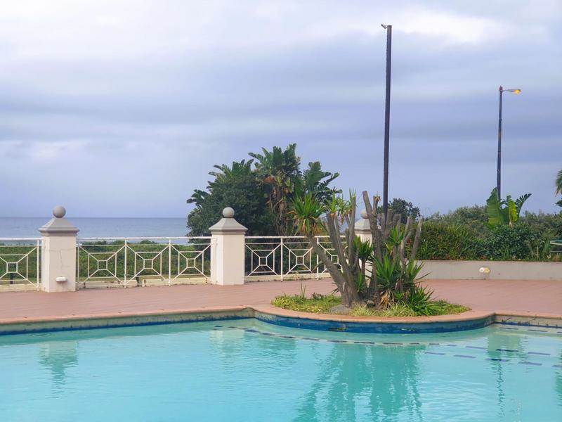 3 Bed Apartment in Port Shepstone photo number 25