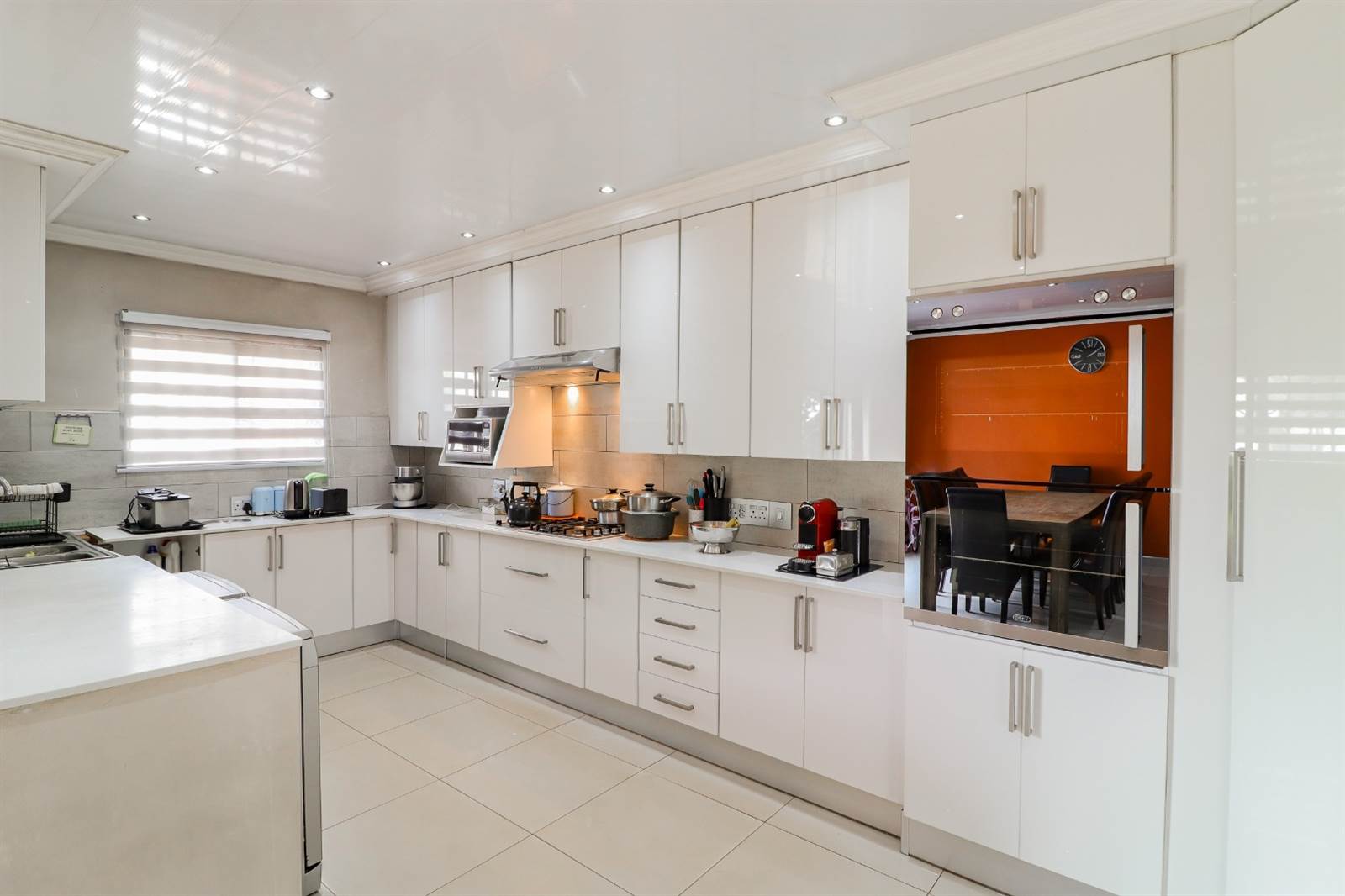 3 Bed House in Northcliff photo number 5