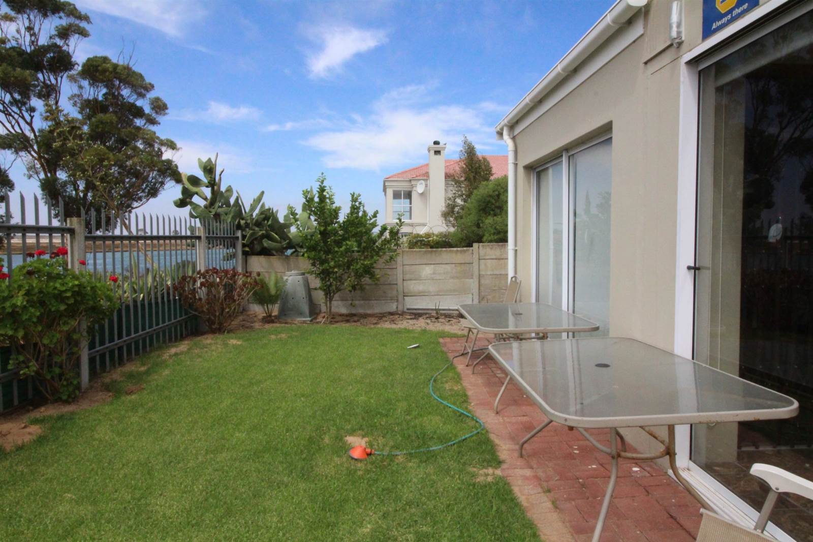 4 Bed House in Port Owen photo number 28