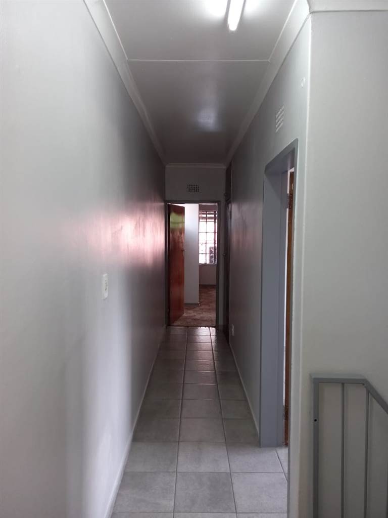 3 Bed Townhouse in Rustenburg Central photo number 21