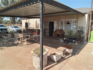 2.3 ha Land available in Eldorado Park