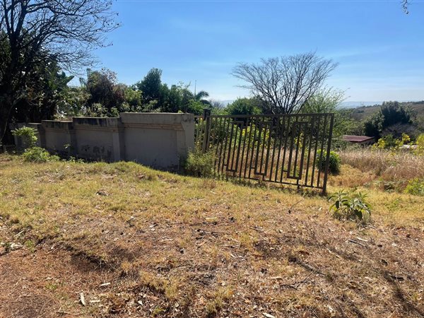 1925 m² Land available in Signal Hill
