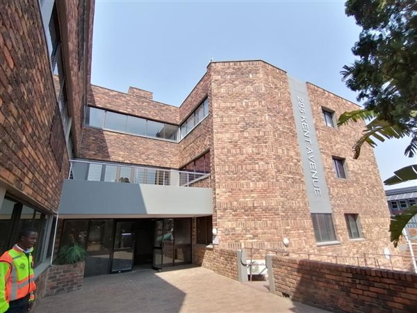 1442  m² Commercial space in Ferndale