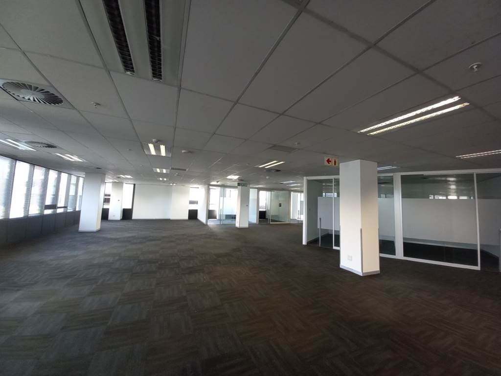 1089  m² Office Space in Menlyn photo number 20