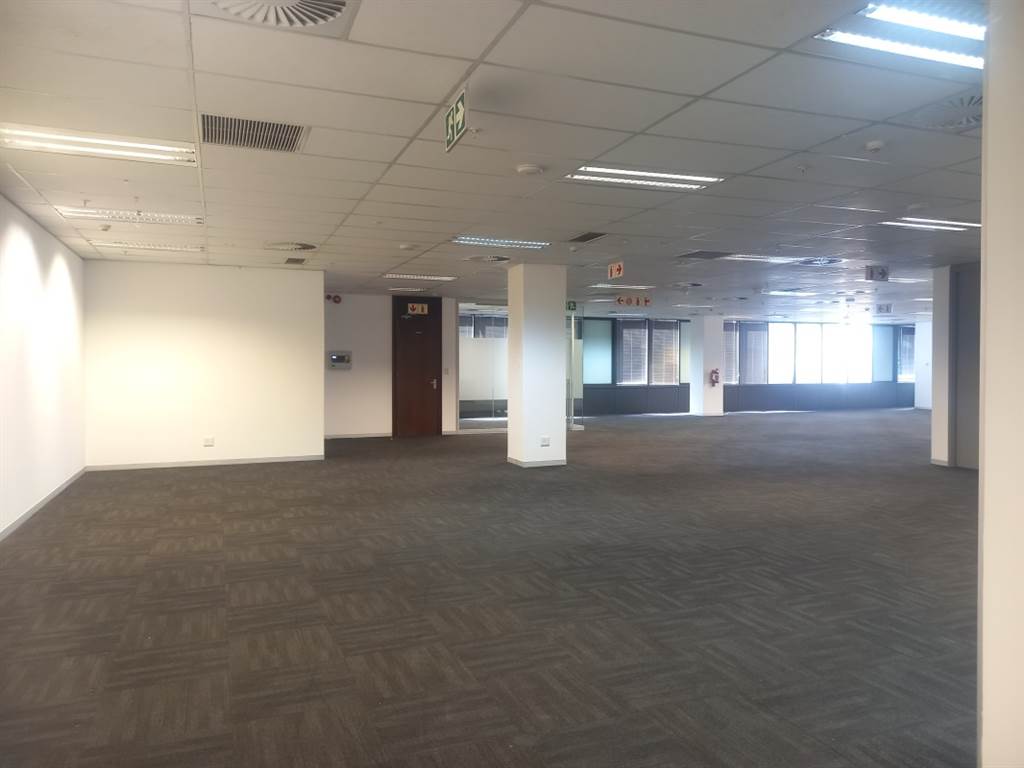 1089  m² Office Space in Menlyn photo number 15