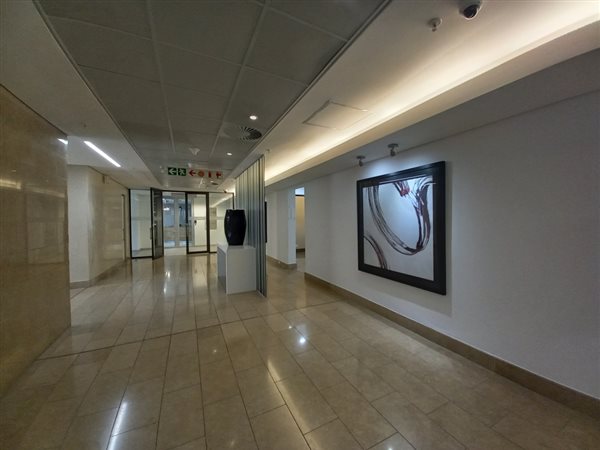 1089  m² Office Space
