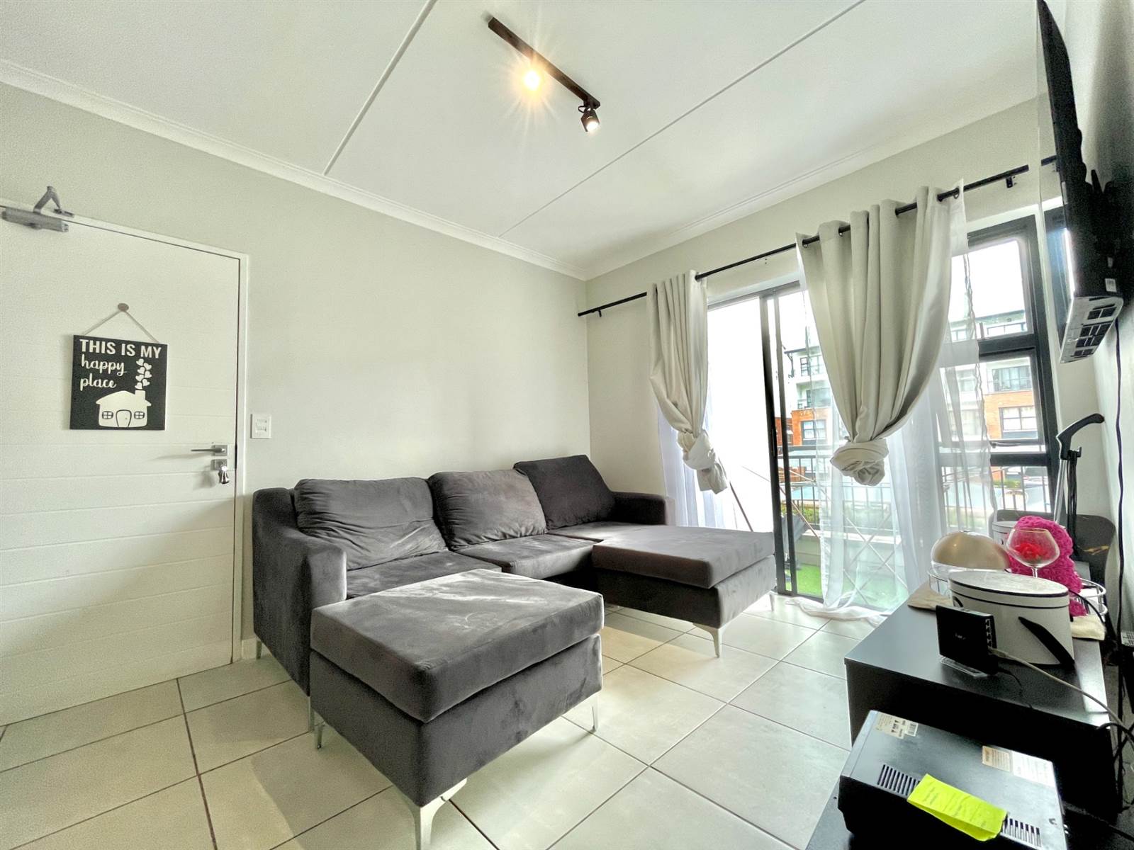 1 Bed Apartment in Blyde Riverwalk Estate photo number 3