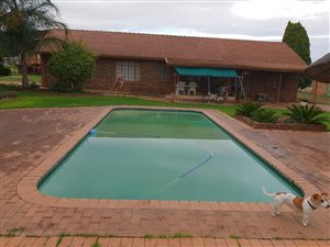 10 m² Farm in Kameeldrift West