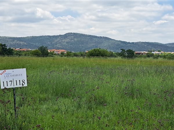 1546 m² Land available in Melodie