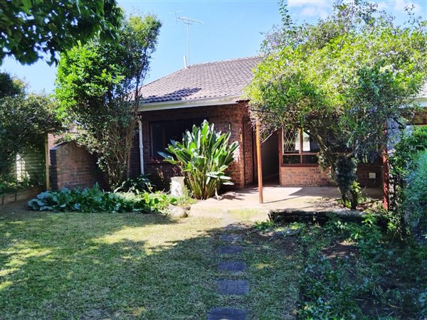 2 Bedroom Simplex 2 Bedroom Simplex