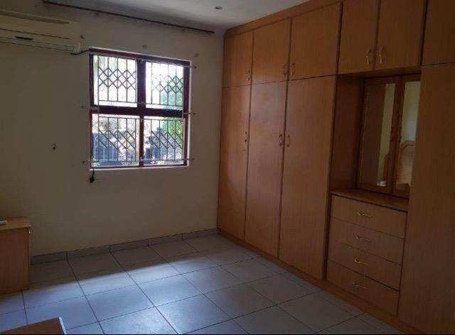 2 Bed Apartment in Pinetown Central photo number 11