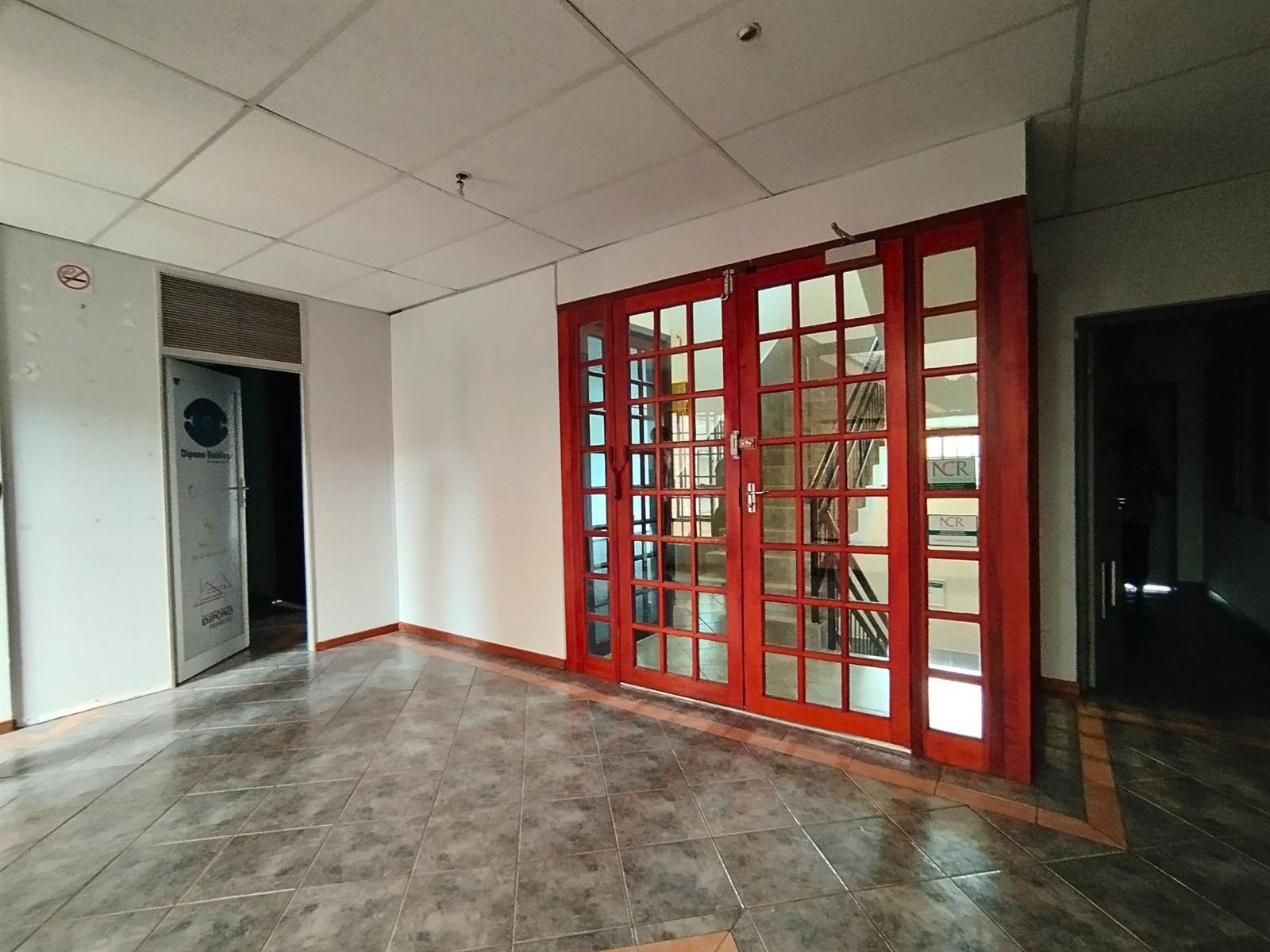 488  m² Office Space in Westville photo number 3