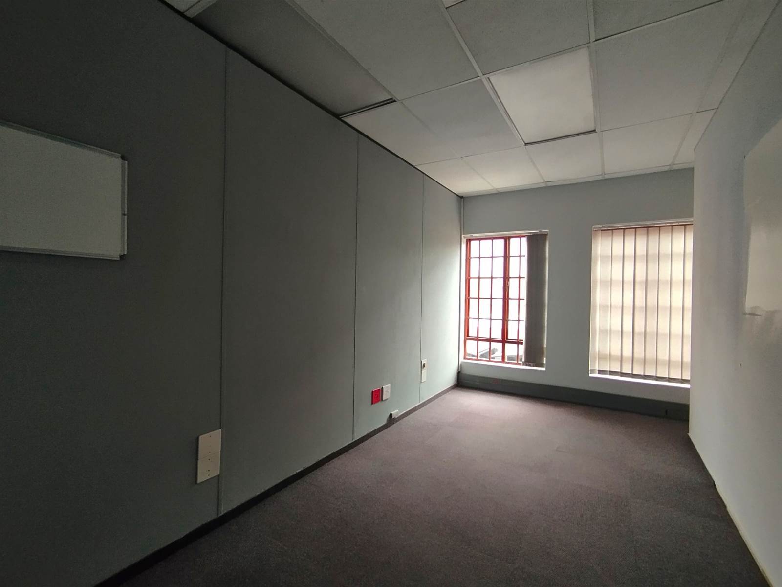 488  m² Office Space in Westville photo number 7