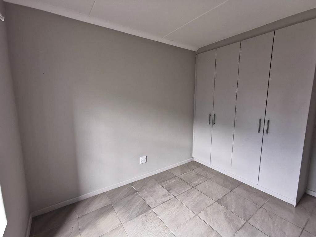 2 Bed Apartment in Haasendal photo number 7