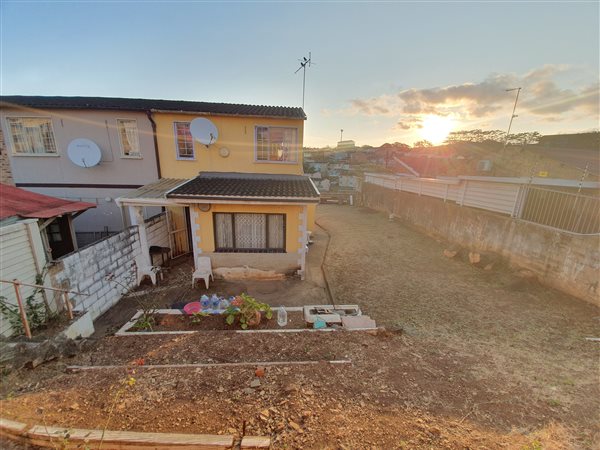 2 Bedroom House 2 Bedroom House