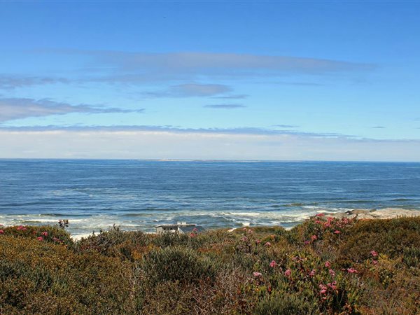 817 m² Land available in Yzerfontein
