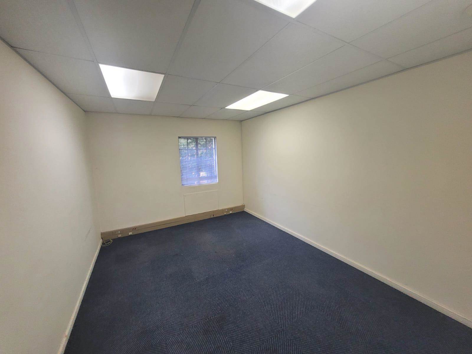 32  m² Commercial space in Kempton Park Central photo number 5