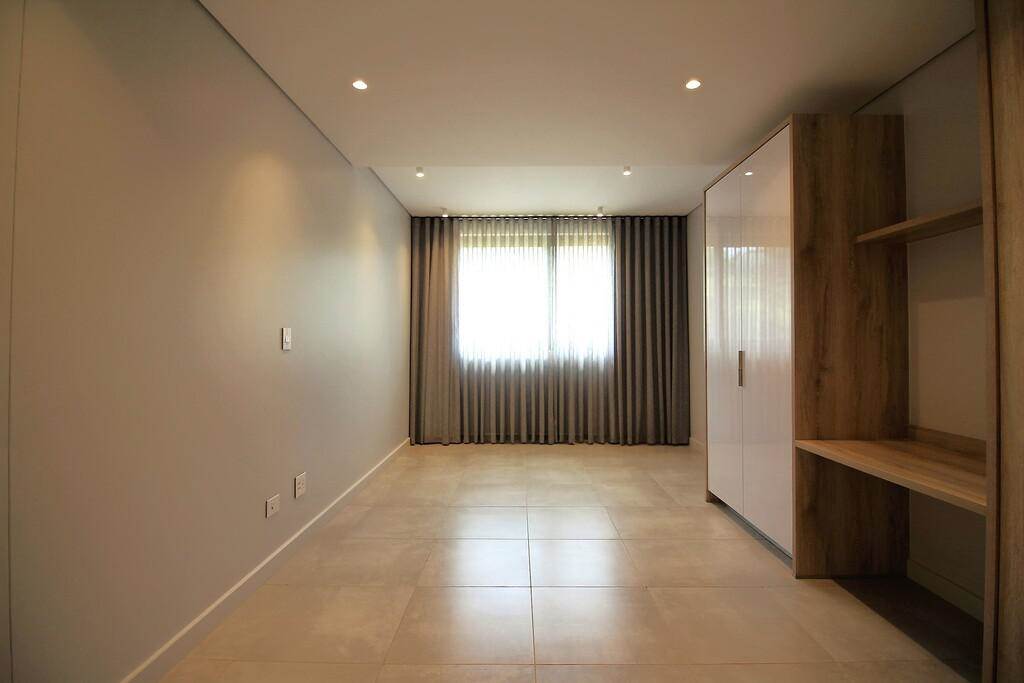 1 Bed Apartment in Zimbali Lakes Resort photo number 16