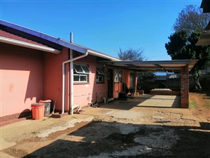 3 Bed House in Woodlands
