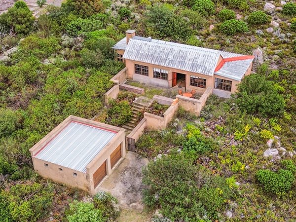2 Bedroom House 2 Bedroom House