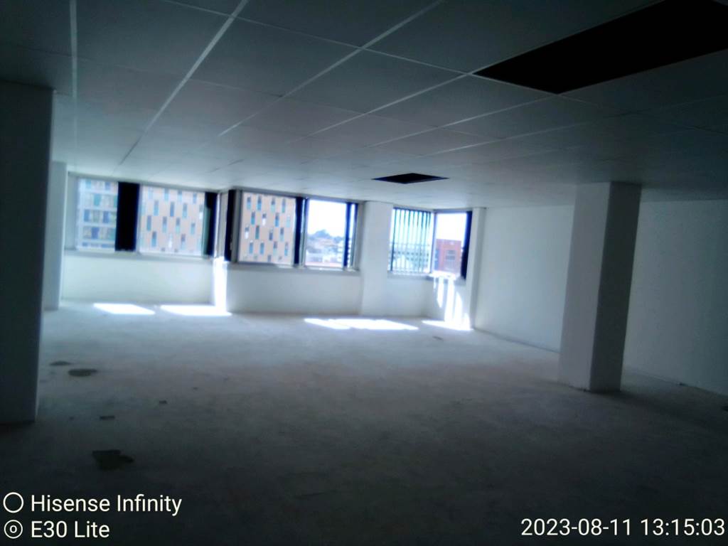 159  m² Office Space in Hatfield photo number 8