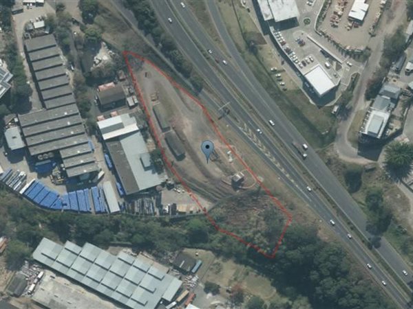 8374 m² Land available in Pinetown Central