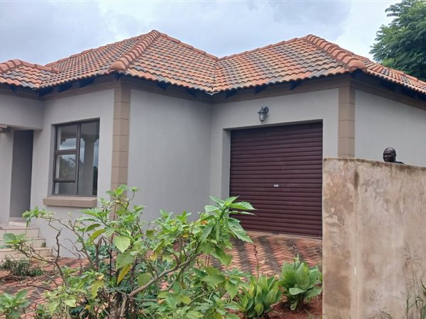 3 Bedroom House 3 Bedroom House