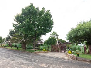 4 Bed House in Rensburg