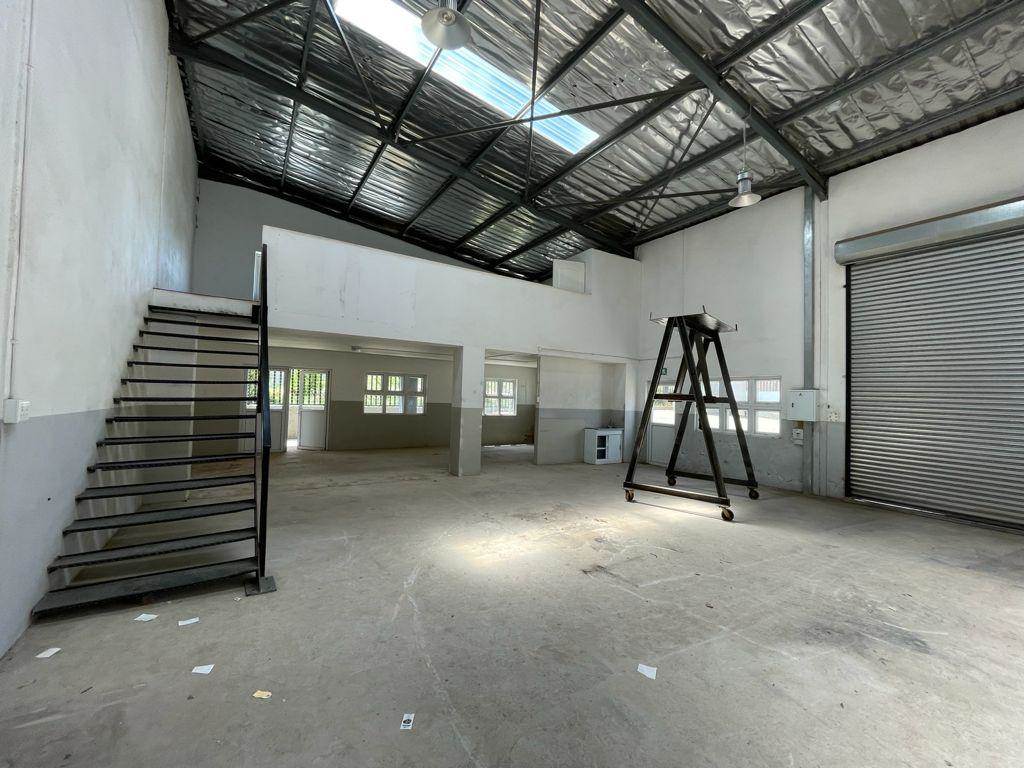 180  m² Industrial space in Cosmo City photo number 5
