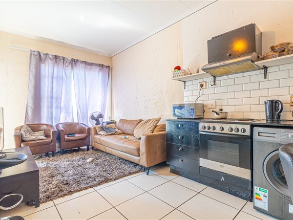 2 Bed Apartment