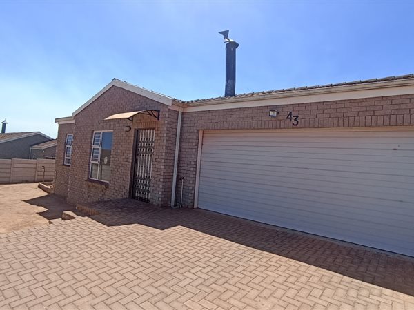 3 Bedroom House 3 Bedroom House