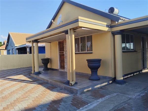 2 Bedroom House 2 Bedroom House