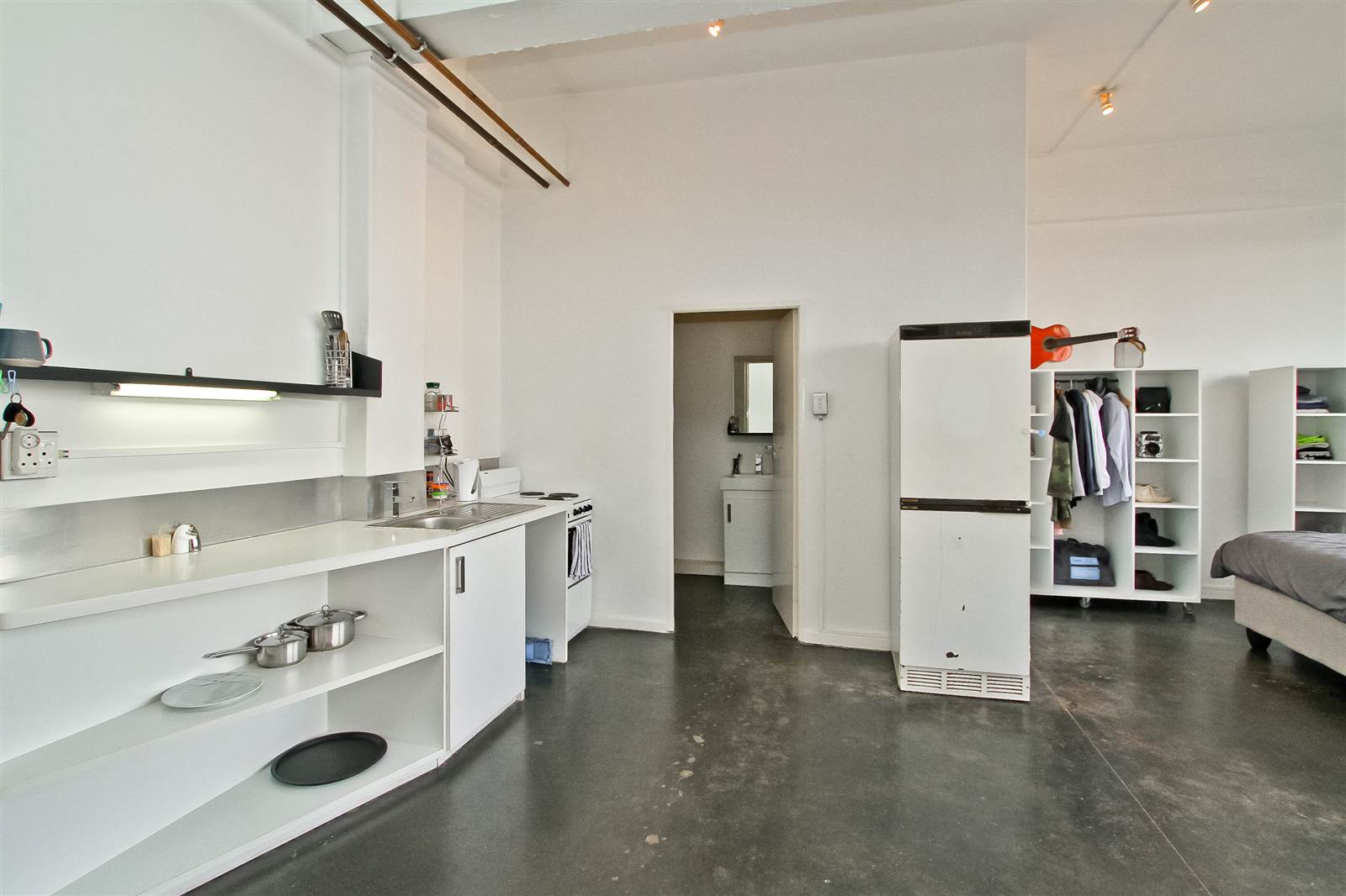 1 Bed Apartment in Maboneng photo number 3
