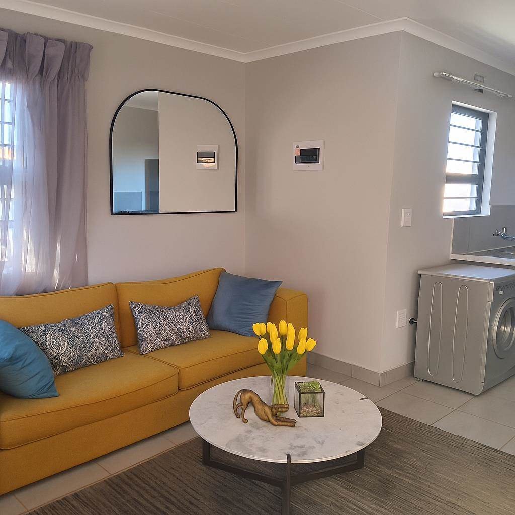 2 Bedroom House 2 Bedroom House